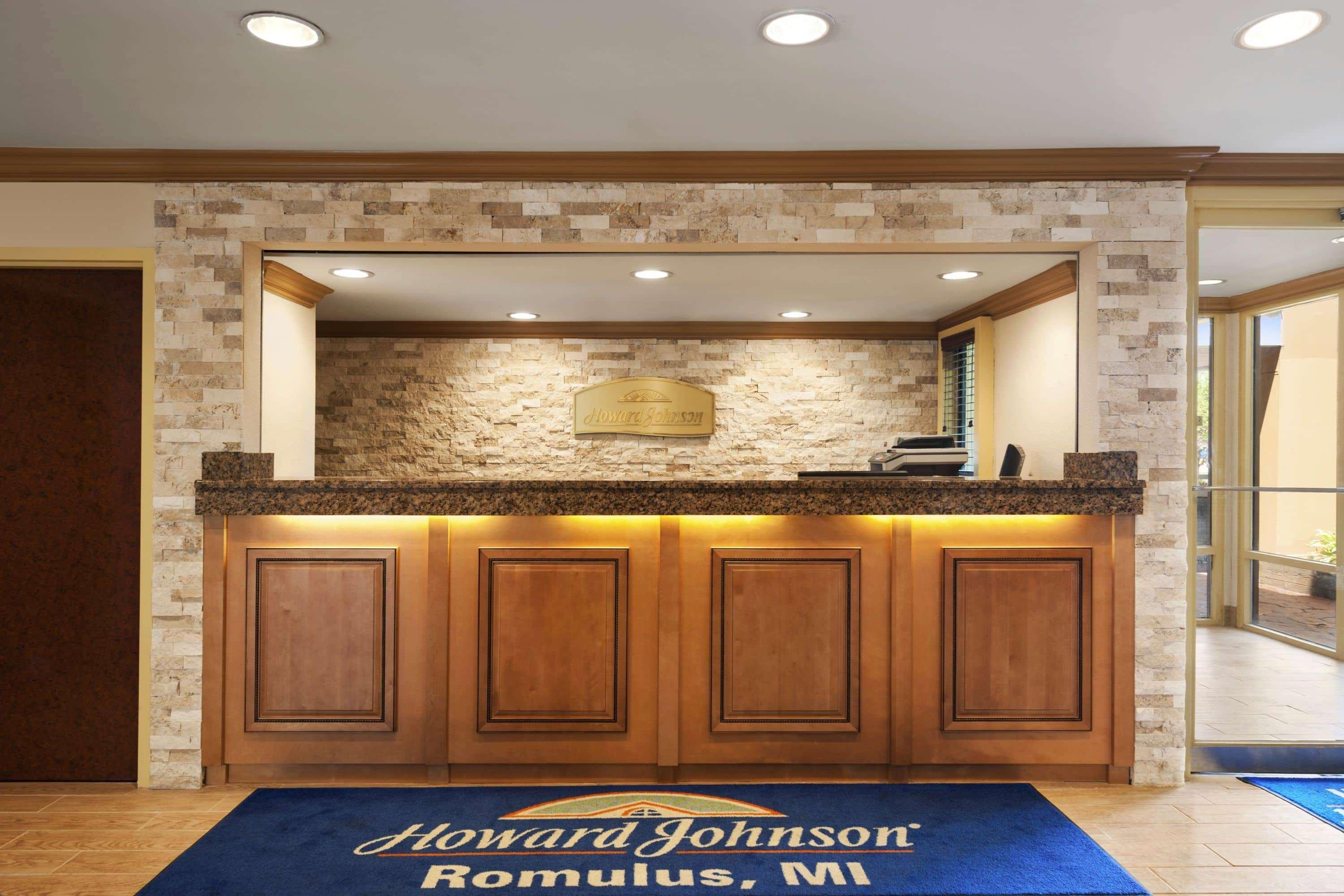 Howard Johnson By Wyndham Romulus Detroit Metro Airport Buitenkant foto