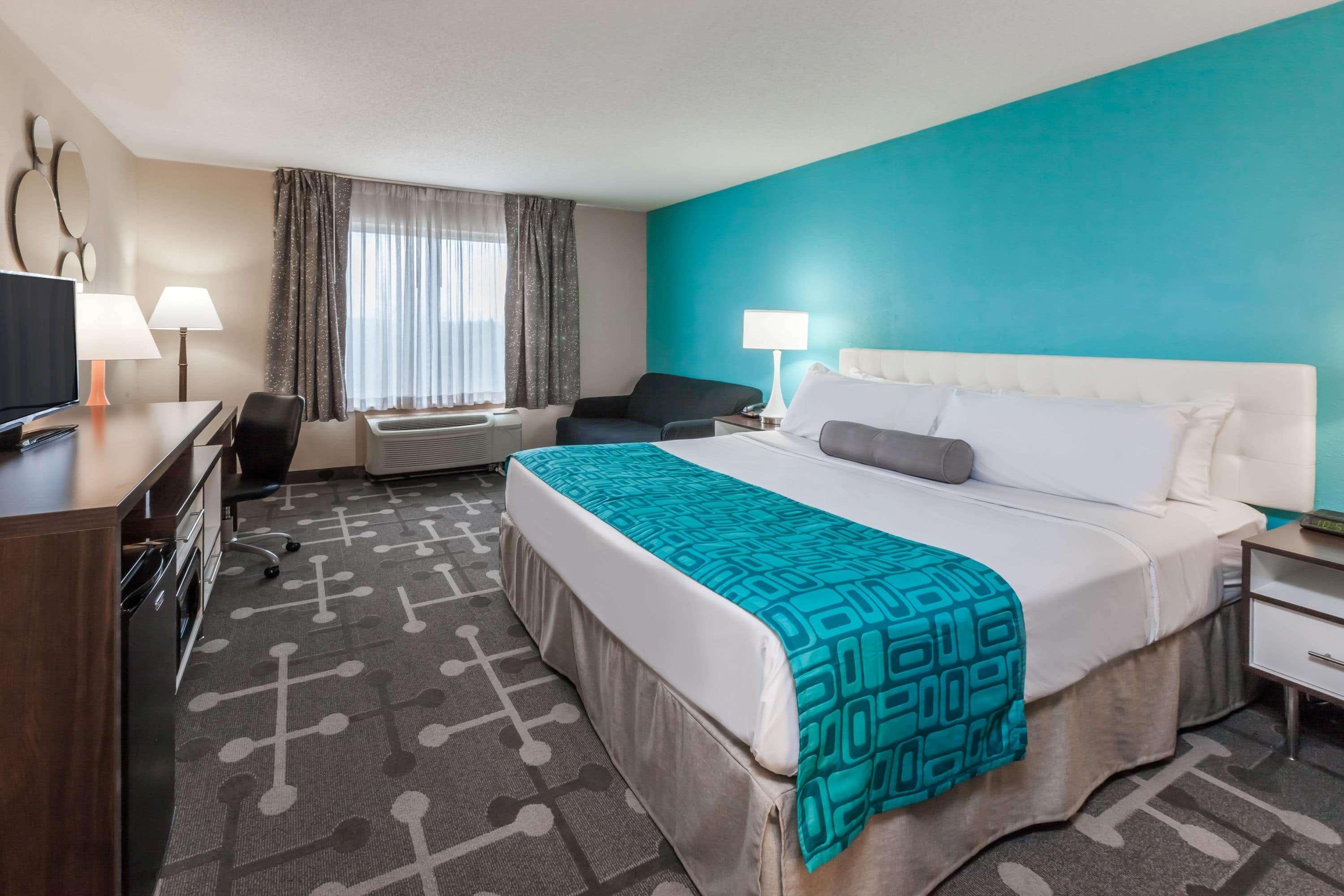 Howard Johnson By Wyndham Romulus Detroit Metro Airport Buitenkant foto